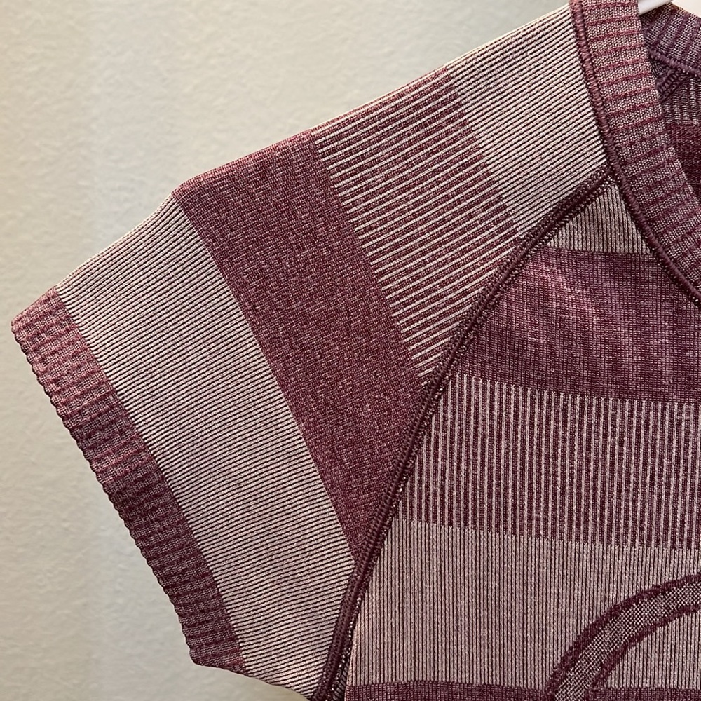 Lululemon Like New, Barely Worn, Swiftly Tech Sho… - image 2